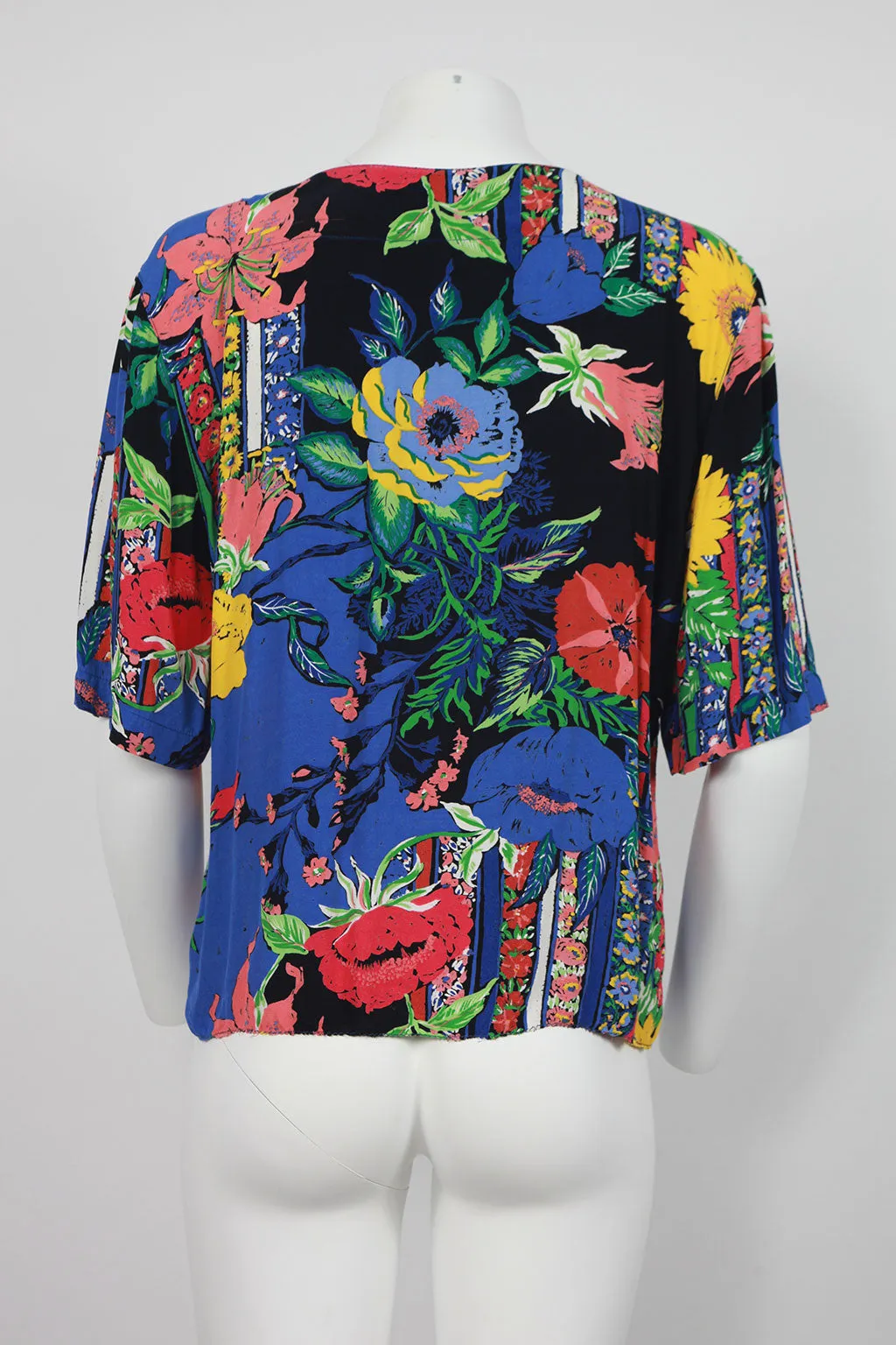 90s short sleeve floral print collarless blouse - M