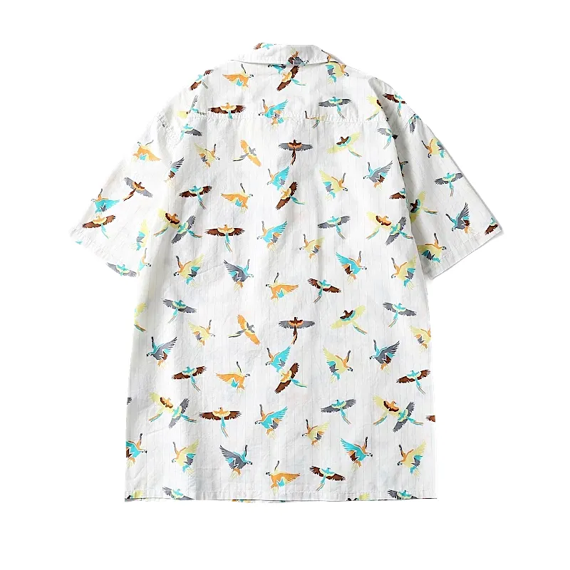Boxy camp shirt with parrots