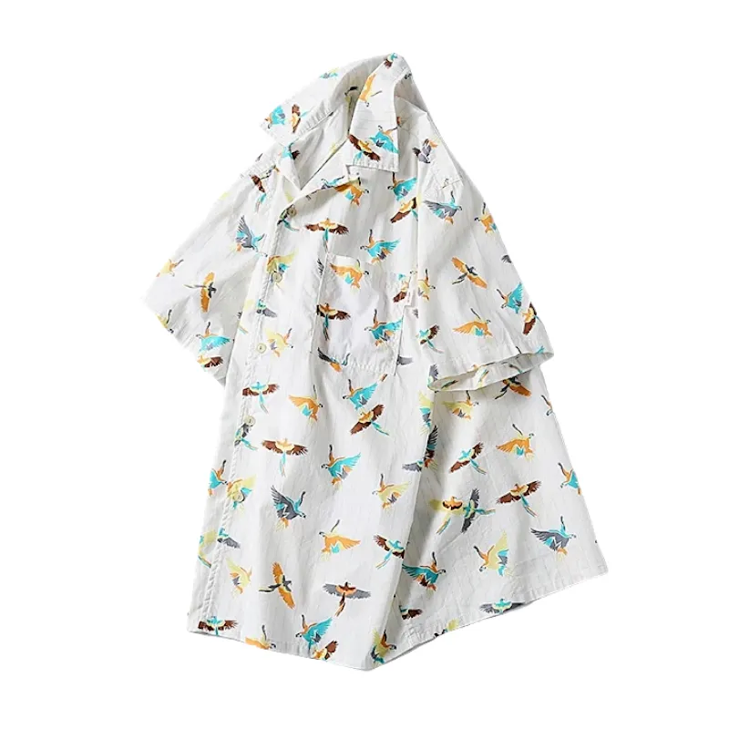 Boxy camp shirt with parrots