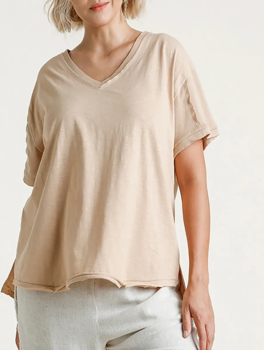 Curvy Don't Look Back Basic Tee
