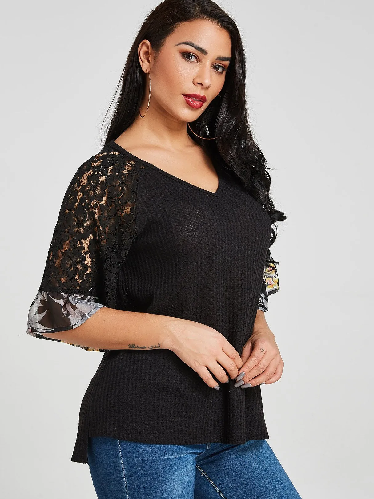 Custom V-Neck Lace Short Sleeve Black T-Shirts