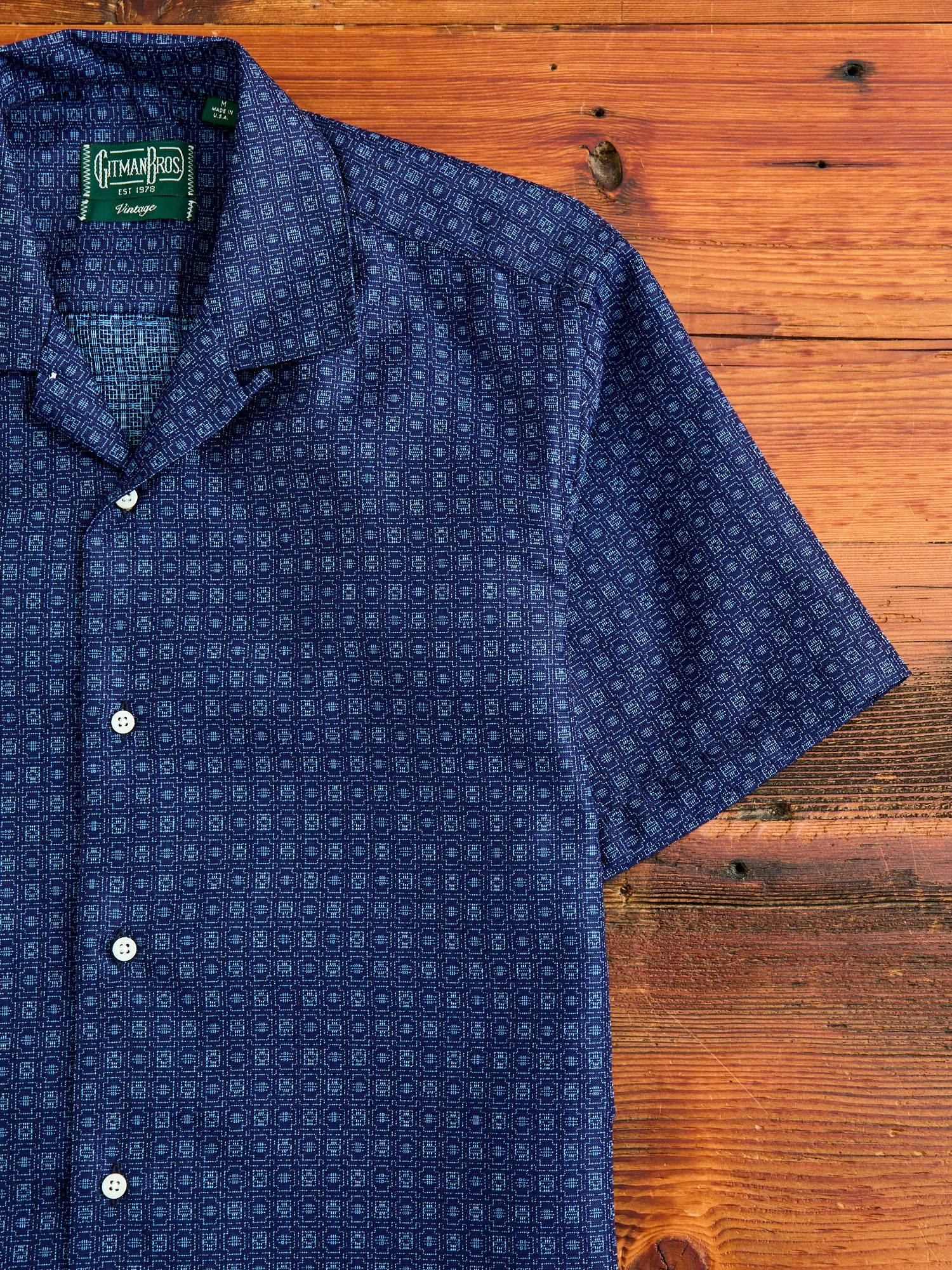 Dobby Camp Shirt in Indigo