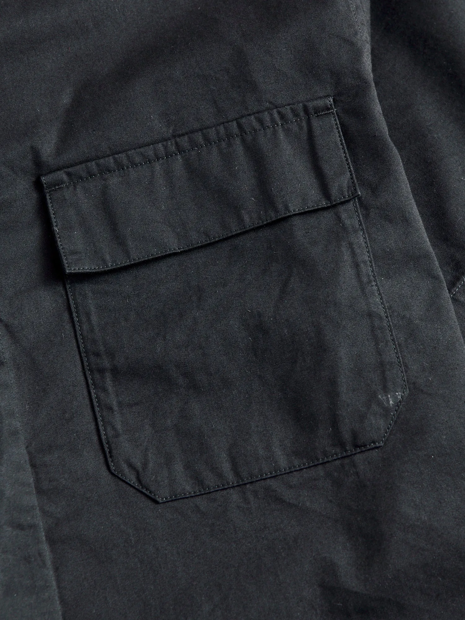 Garage Shirt in Black