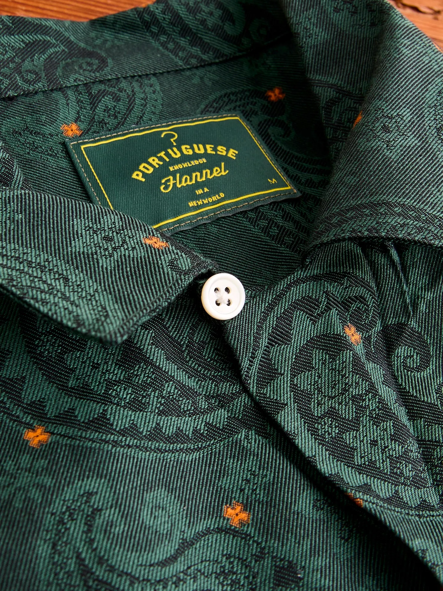 Paisley Jacquard Button-Up Shirt in Green