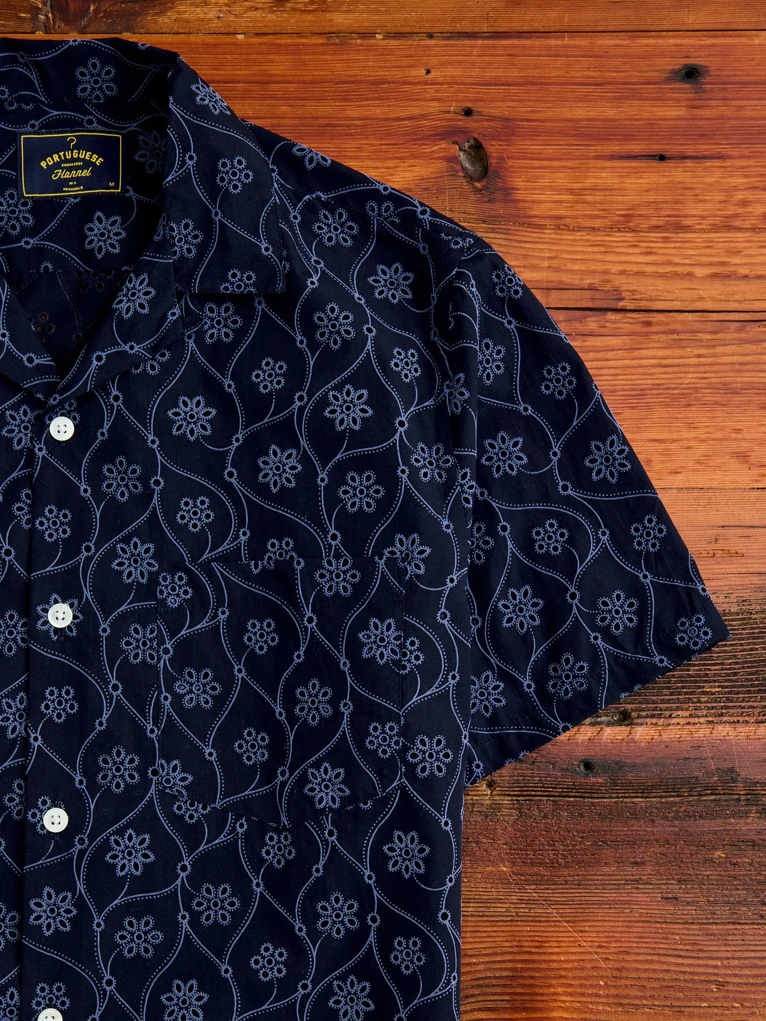 Rendi Button-Up Shirt in Navy