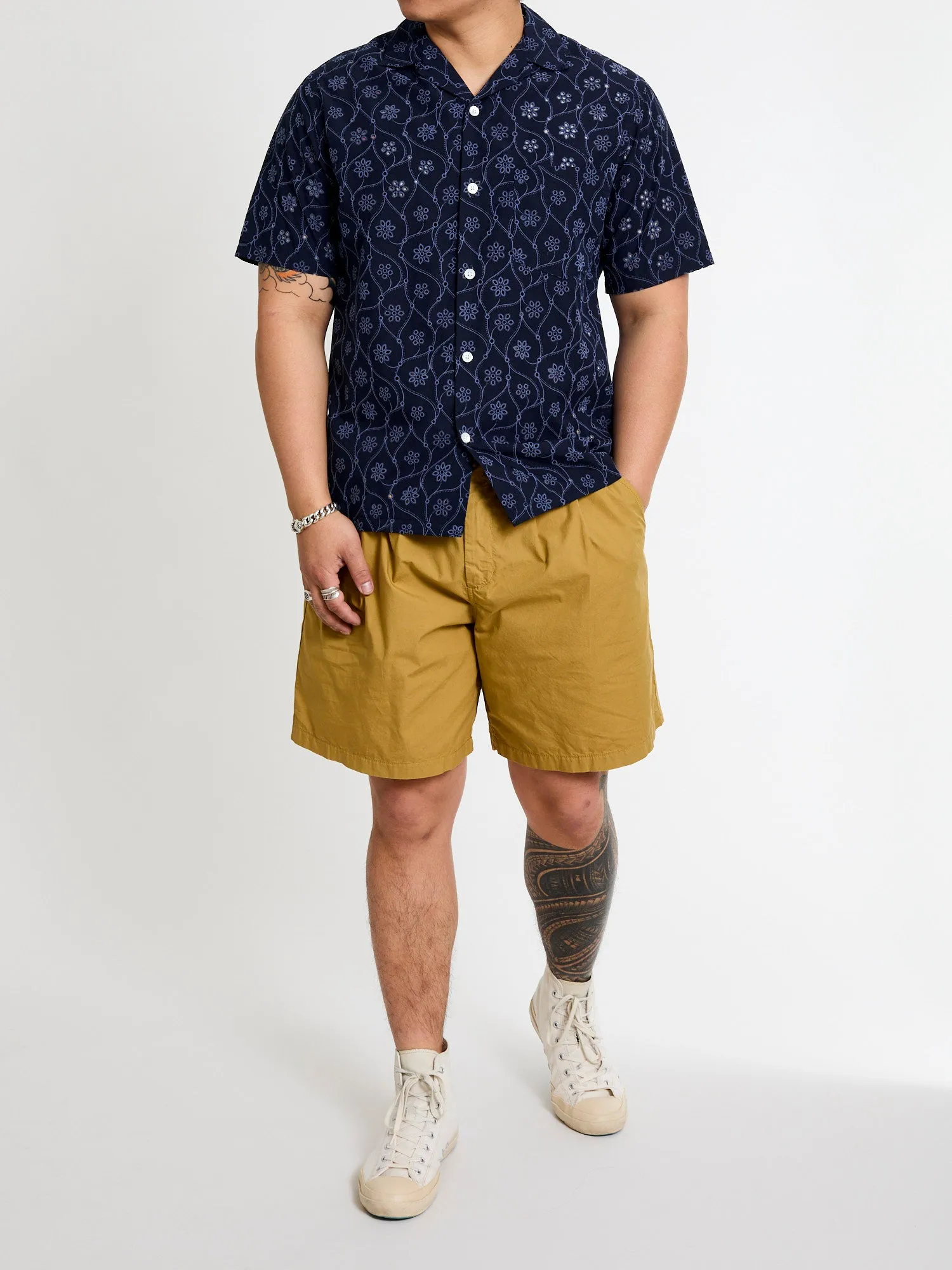 Rendi Button-Up Shirt in Navy