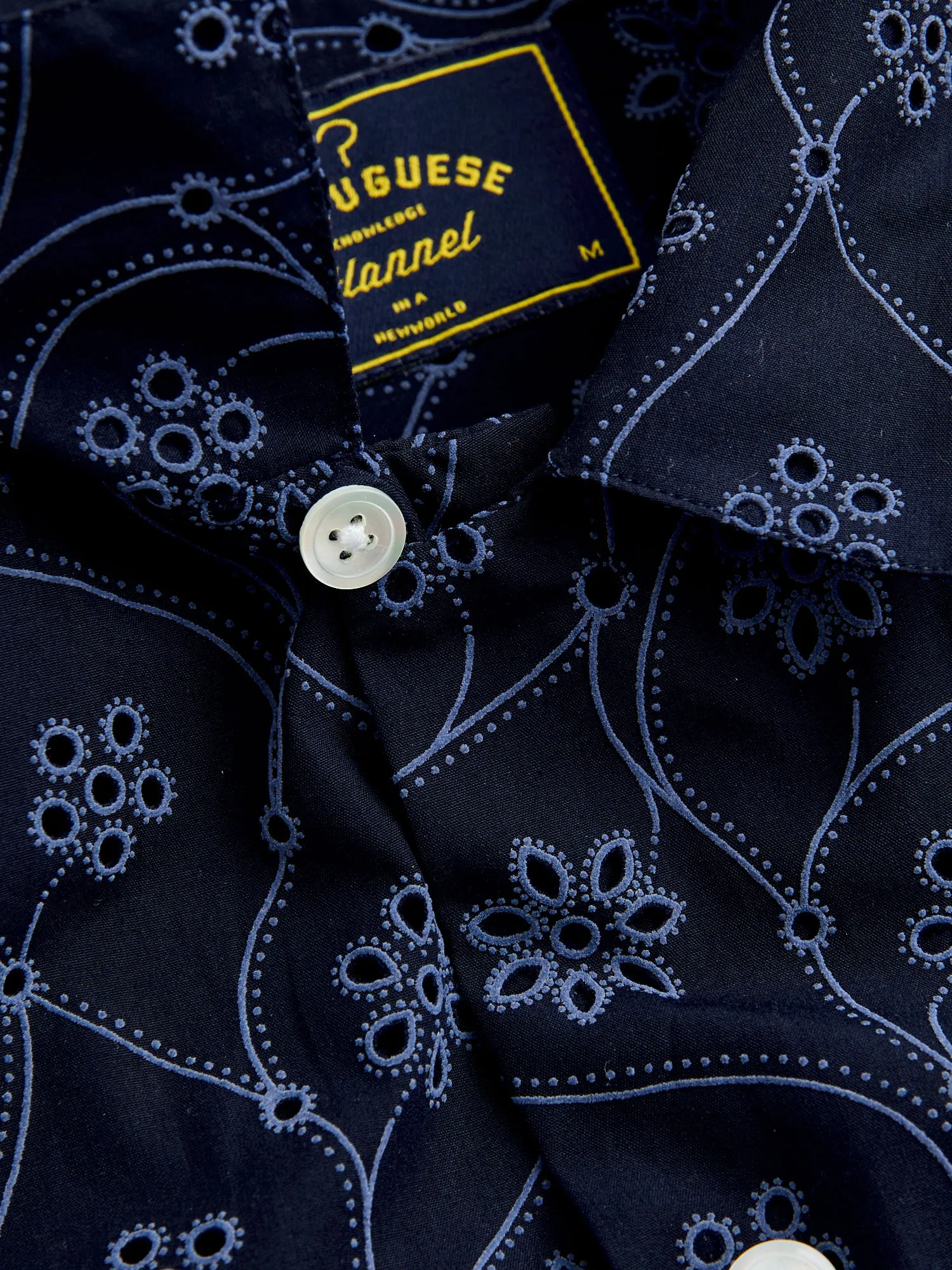 Rendi Button-Up Shirt in Navy