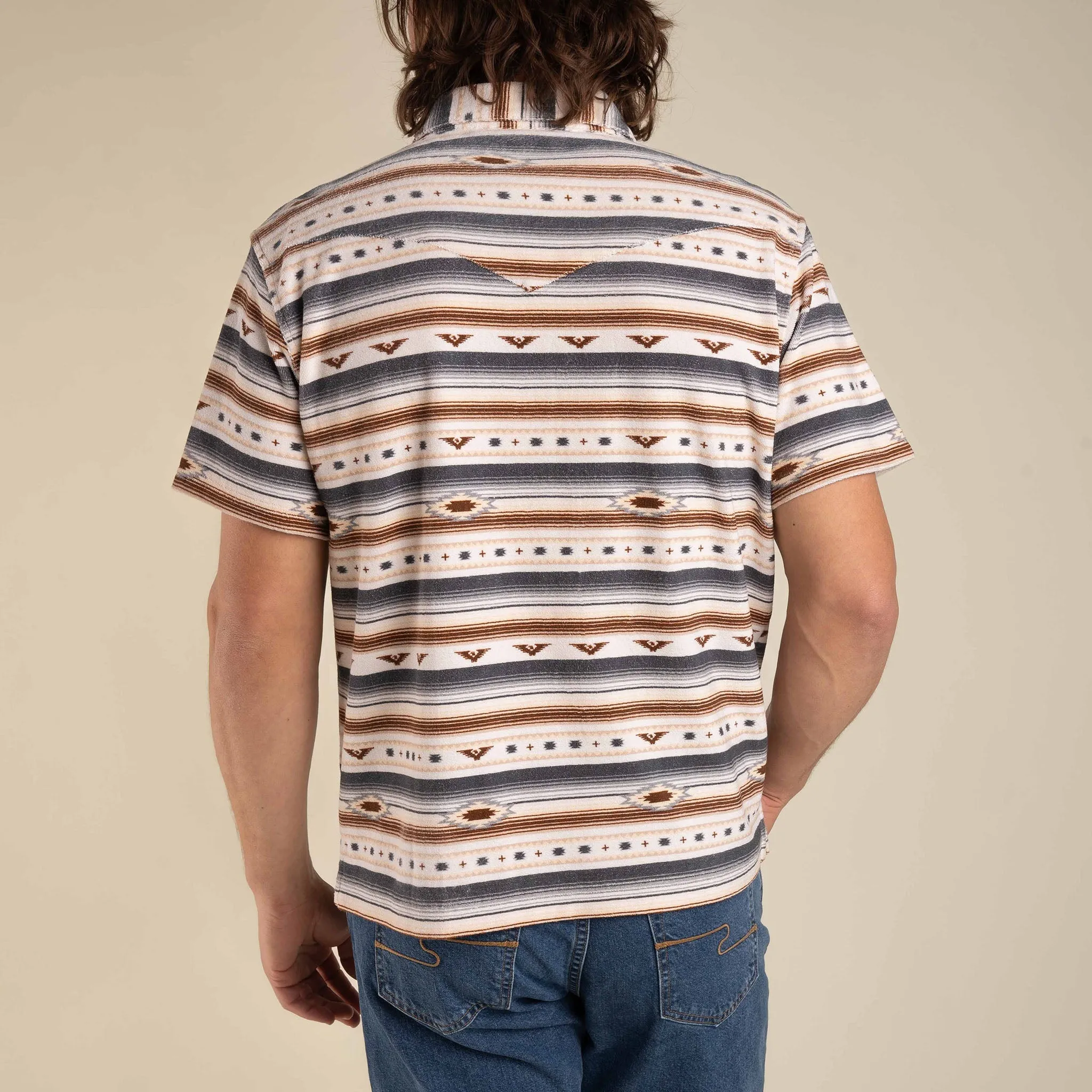 Sendero Provisions Cantina Terry Men's Polo in Gray Tan Southwest