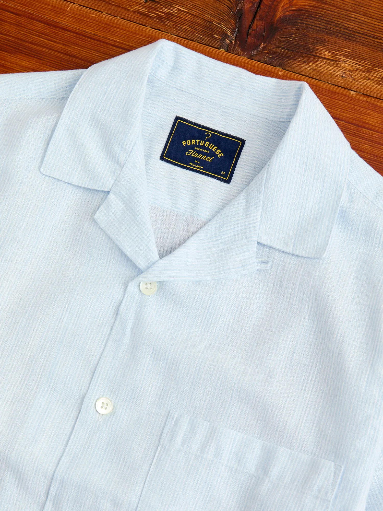 Summer Blend Button-Up Shirt in Sky