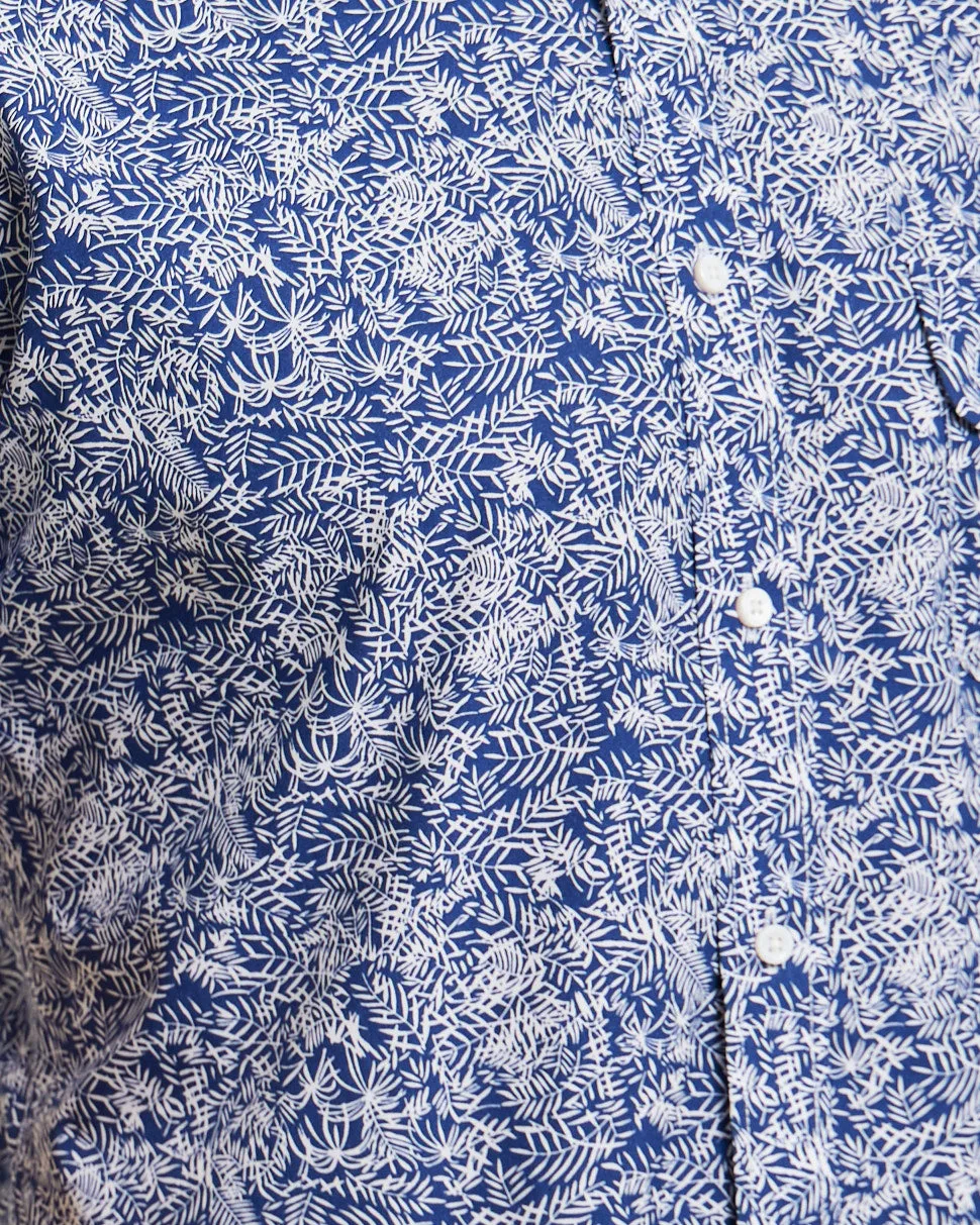 The Dean - BD Cutaway Shirt SS - Navy/White Leaves Print