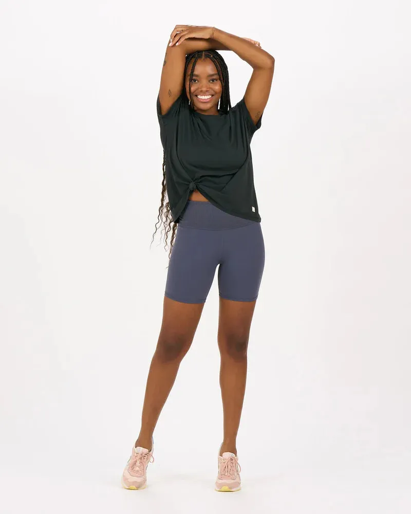 Vuori Feather Tee - Washed Black